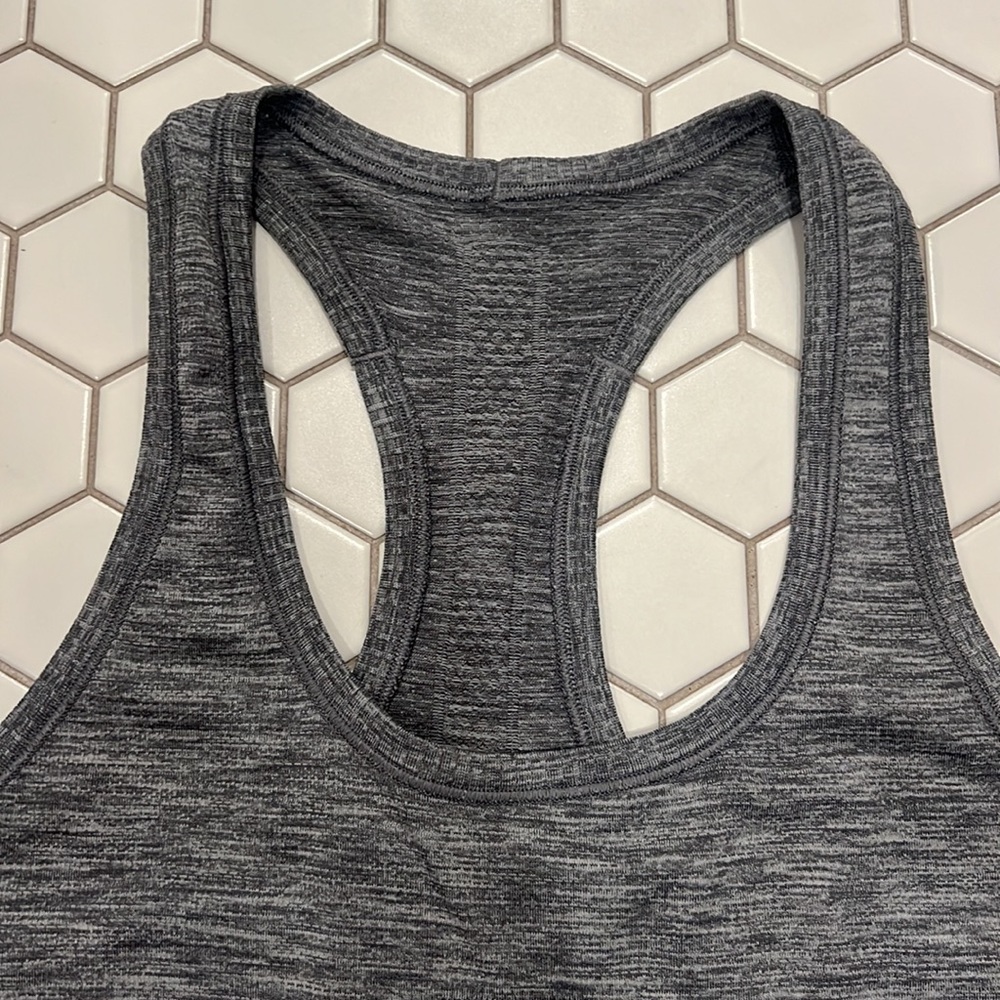 Lululemon Swiftly Tech Racerback Tank - Picture 4 of 5